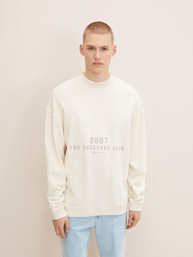 Tom Tailor Ανδρικό Φούτερ Sweatshirt with a front print – relaxed fit crewneck 1032769-10338