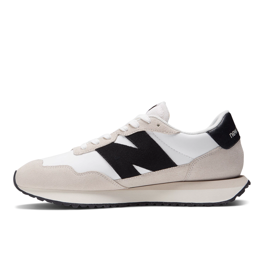 New Balance Ανδρικά Sneakers  MS237-SF άσπρο με μαύρες λεπτομέρειες