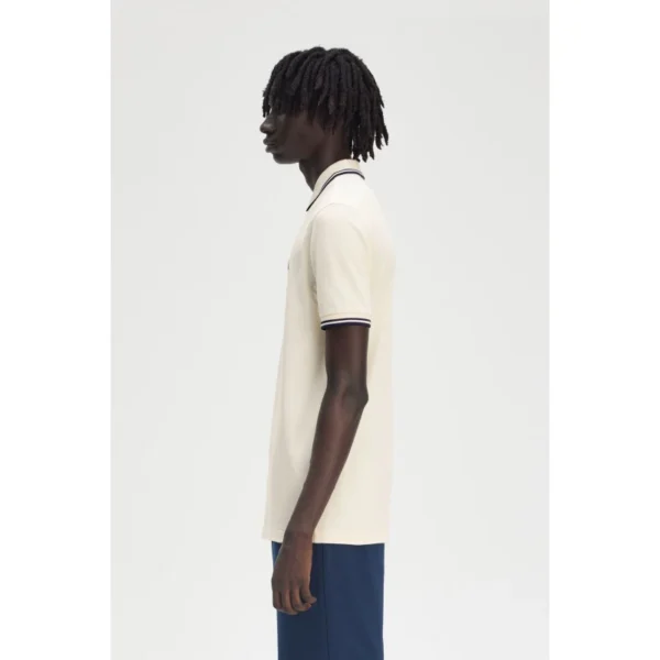 Fred Perry Ανδρική Κοντομάνικη Μπλούζα Polo Twin Tipped M3600-Y24 Ecru/Tennis Blue - Image 5