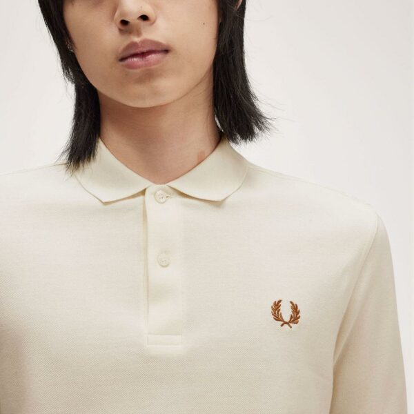 Fred Perry Ανδρική μπλούζα Polo The Fred Perry Shirt M6000-Y45 Lghecru/Cinnamon - Image 2