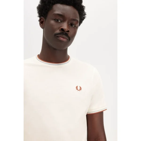 Fred Perry Ανδρική Κοντομάνικη Μπλούζα T-Shirt Twin Tipped M1588-Y20 Lecr/Slvrbl/Cnmn - Image 3