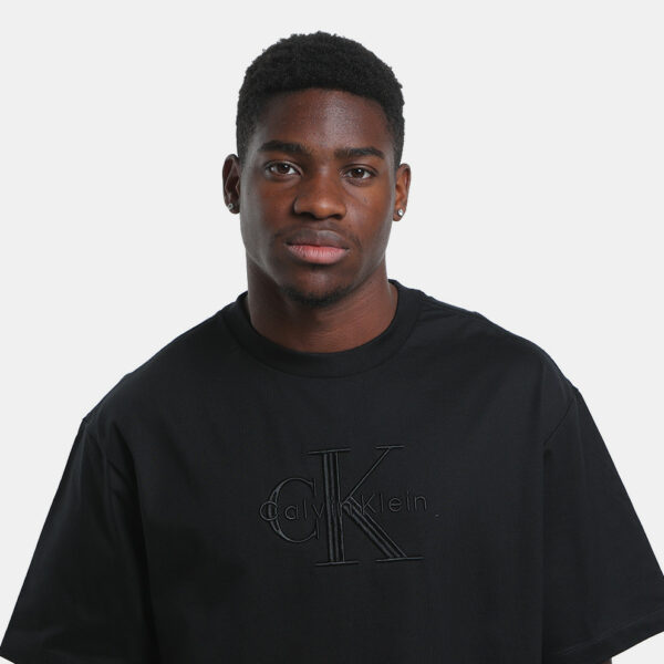 Calvin Klein T-shirt LV04RB295G-UB1 Black - Image 3