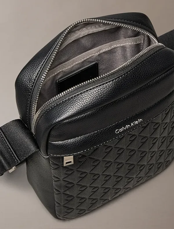 Calvin Klein Ανδρική Τσάντα Χιαστή Emblem Emboss Reported LV04D3204G-UB1 Black - Image 3