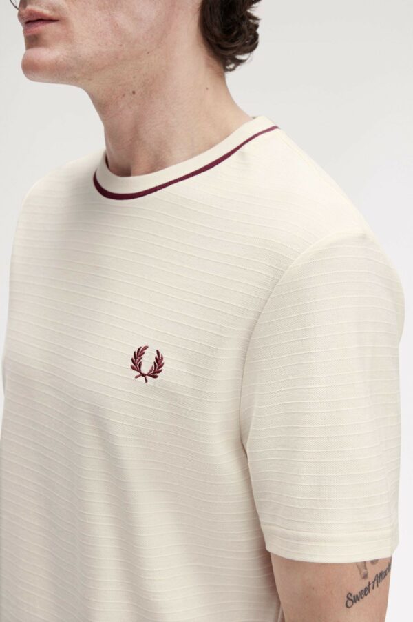 Fred Perry Ανδρική Κοντομάνικη Μπλούζα Textured Spripe T-Shirt M1691-560 Ecru - Image 2