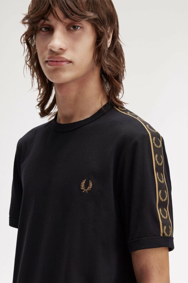 Fred Perry Ανδρική Κοντομάνικη Μπλούζα Contrast Tape Ringer T-Shirt M4613-S77 Black/Shaded Stone - Image 4