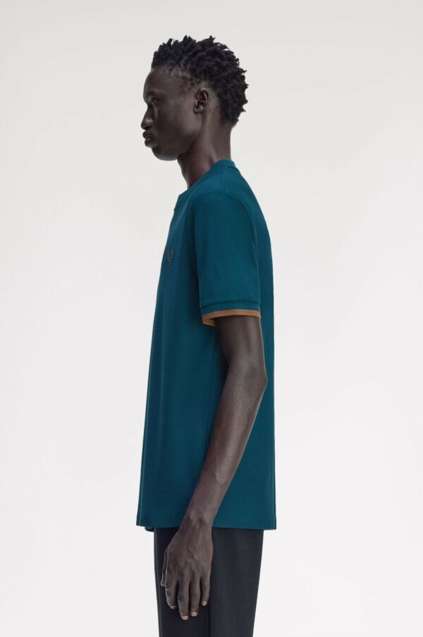 Fred Perry Ανδρικό Κοντομάνικη Μπλούζα Tipped Cuff Pique T-Shirt M4654-Z23 Dark Petrol - Image 2