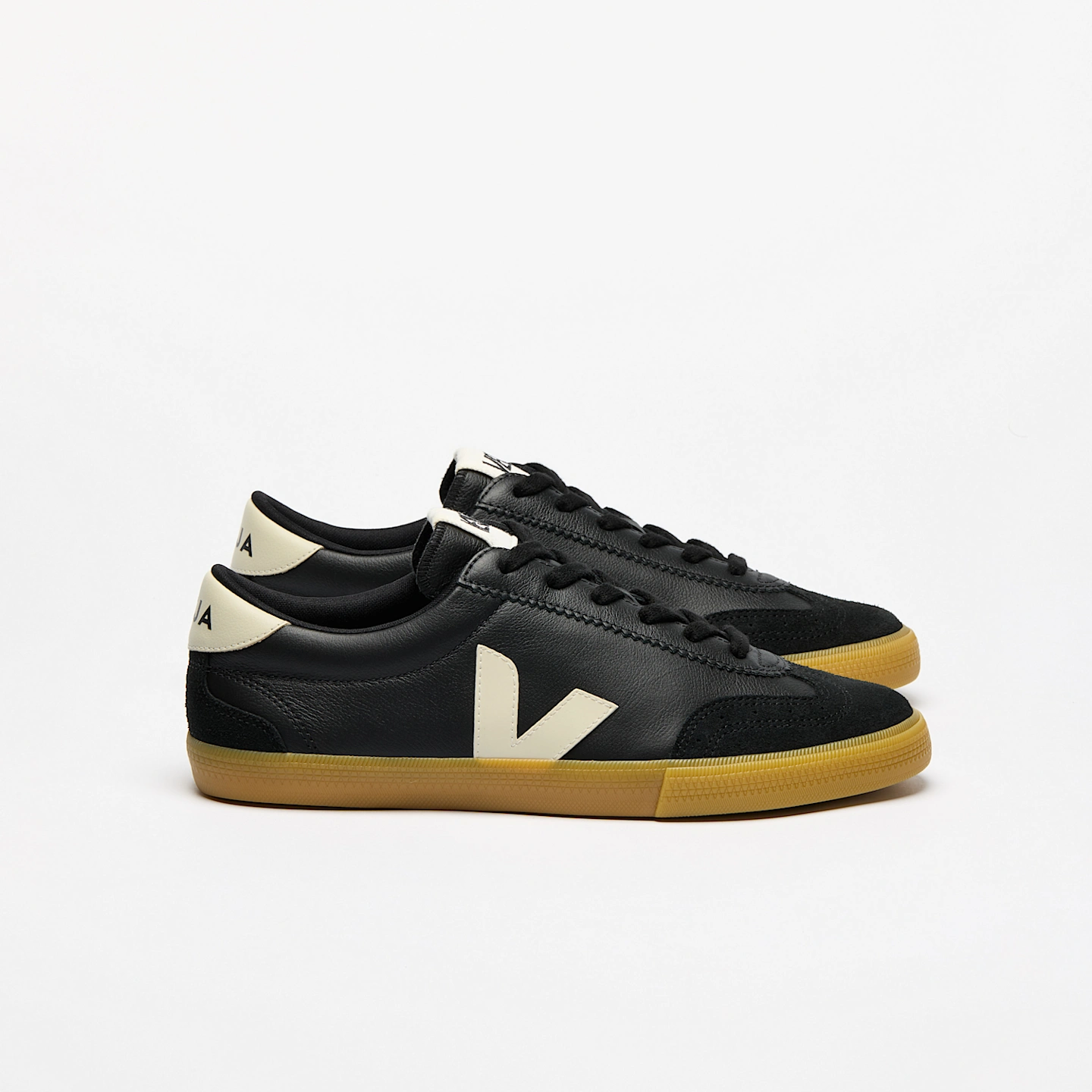 Veja Ανδρικά Παπούτσια Volley Leather Black Pierre VO2020510B