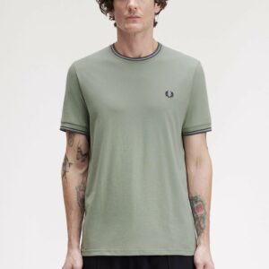 Fred Perry Ανδρική Κοντομάνικη Μπλούζα Twin Tipped T-shirt M1588V-Z49 Bay Leaf / Dark Airforce / Tennis Blue