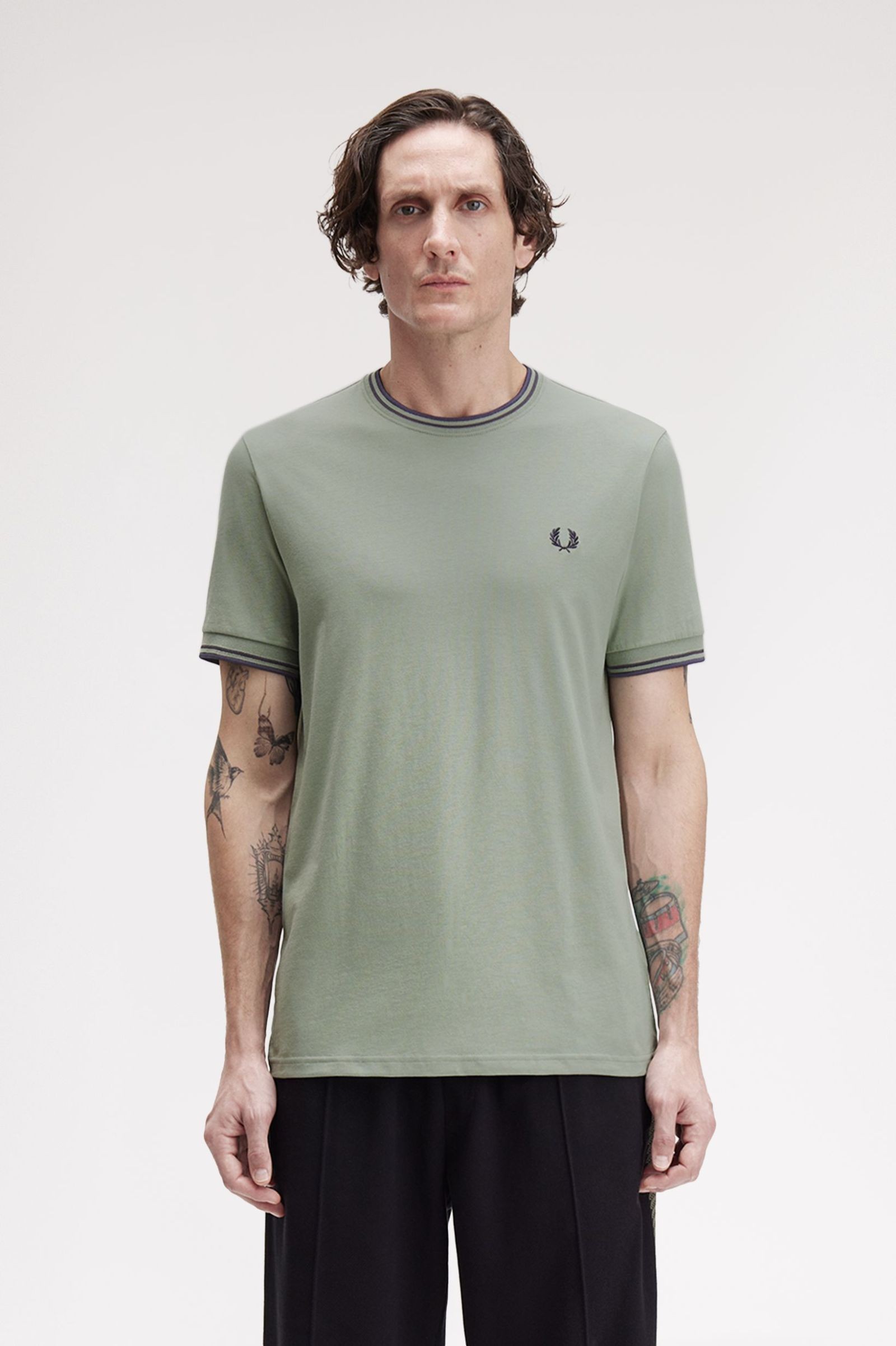 Fred Perry Ανδρική Κοντομάνικη Μπλούζα Twin Tipped T-shirt M1588V-Z49 Bay Leaf / Dark Airforce / Tennis Blue
