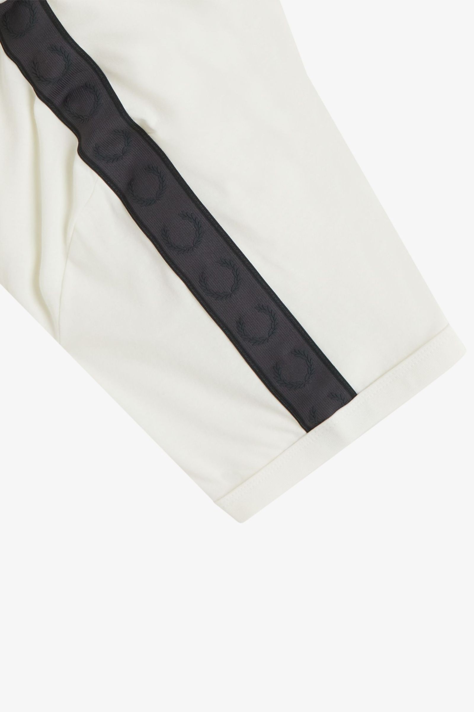 Fred Perry Ανδρική Κοντομάνικη Μπλούζα Ringer T-shirt M4613-Z06 Contrast Tape Ringer T-shirt Light Ecru / Anchor Grey - Image 6