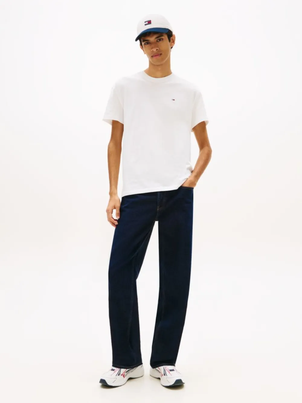Tommy Jeans Ανδρικό Κοντομάνικο T-shirt TJM Red Sflaf Ss Tee Ext DM0DM22504-YBL Ecru - Image 3
